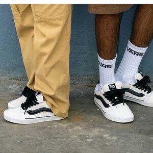 Vans Knu Skool Suede Sneakers